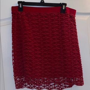 size 10. worn twice. red kenar skirt.